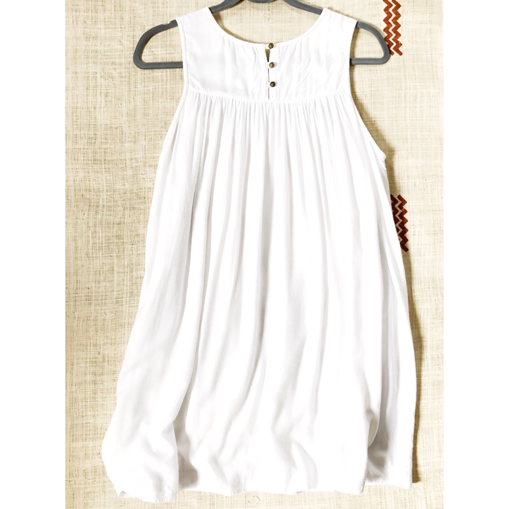O’Neil Mini Dress Sleeveless Embroidered Top White Blue Size Small - Picture 7 of 7